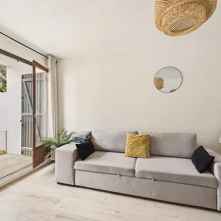 200m De La Plage, Terrasse, Pour 4